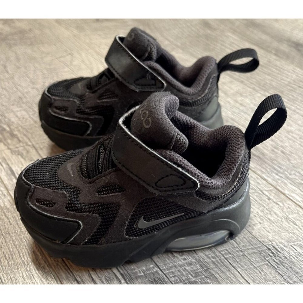 Nike Air Max 200 Shoes Baby Toddler 4C Solid Black‎ Sneakers Athletic Hook Loop